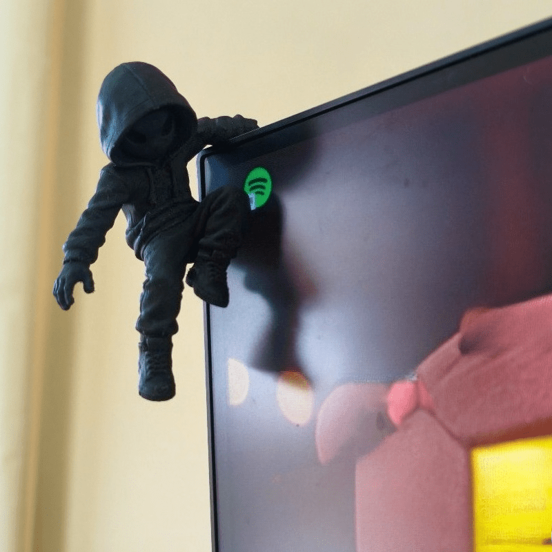 Climb Hoodie Alien Mini Statue - Retro Gaming Monitor ulasan dan harga